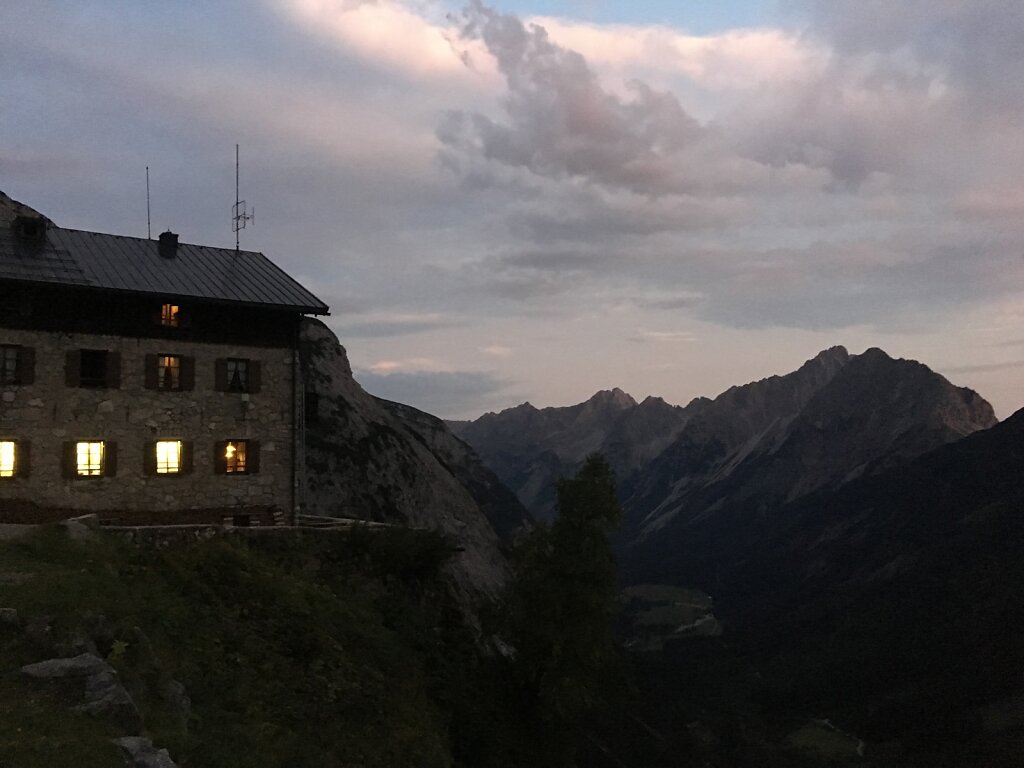 26.08.2017 Früh am Morgen am Karwendelhaus