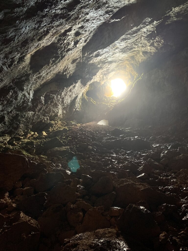 03.08.2021 In der Tiefe der Höhle...