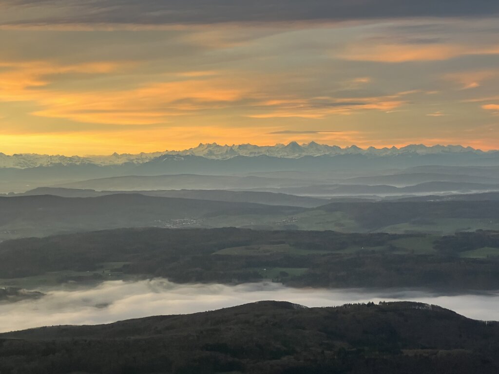 02.01.2023 München - Zürich | Malerische Alpen