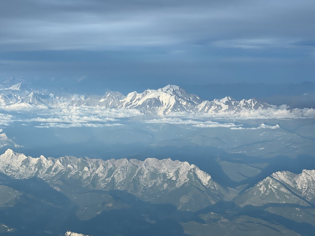 30.07.2023 Lyon - München | Der Mont Blanc macht seinem Namen alle Ehre