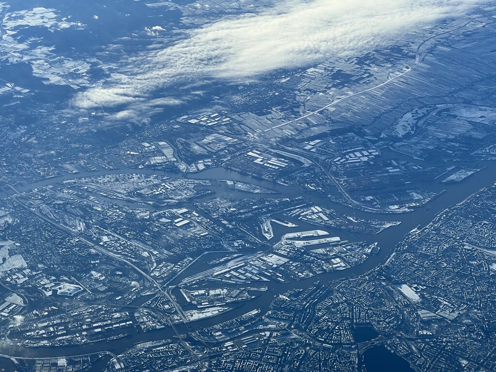 18.01.2024 Billund - München | Winterlicher Hamburger Hafen